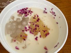 玫瑰杏仁糊-吴家馄饨