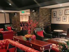 -上海锦江汤臣洲际大酒店柒酒廊