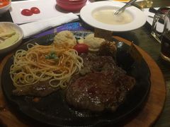 -豪客来牛排(府河店)