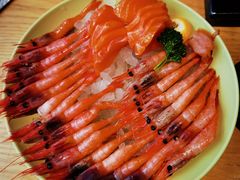 -枝魯枝魯自助料理
