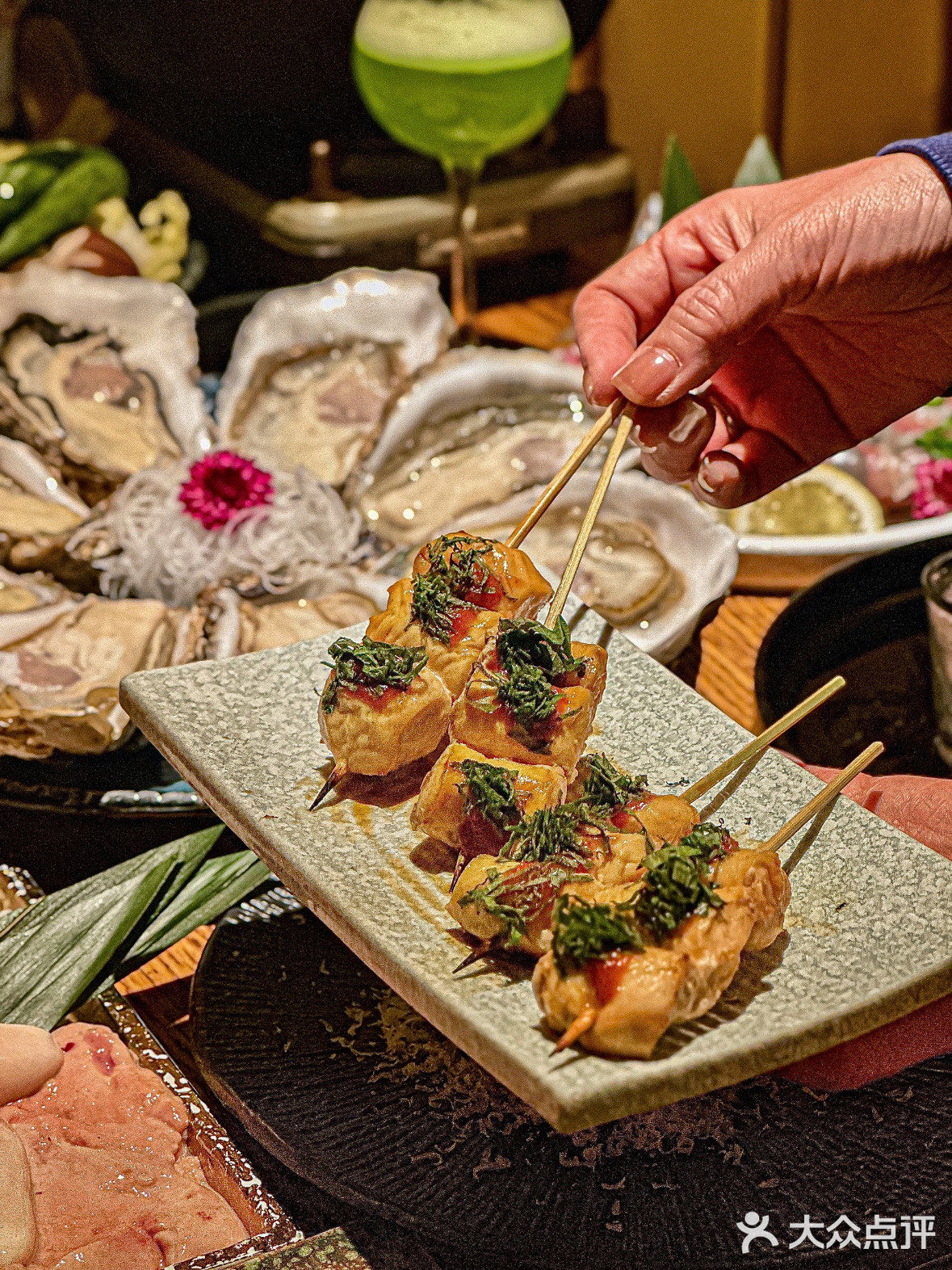 在静安寺！！终于吃到了超火的痛风锅！！！