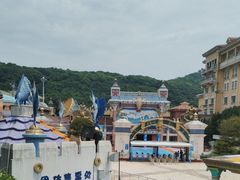 -平湖九龙山乐满地水上乐园