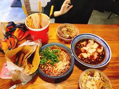 玫瑰糍粑冰粉-八一好吃街·高品美食广场