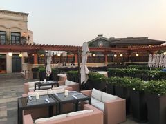 -WOLFGANG PUCK KITCHEN & BAR(迪士尼小镇店)