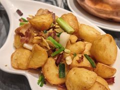 -蔼若春.传承三十年云南菜(金碧公园店)