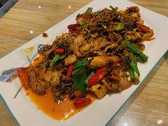 回锅肉-小四川菜馆(托乐嘉店)