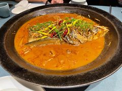 大伙房水库胖头鱼-奉天掌柜·非遗猪手·笨饺子(崇山路店)
