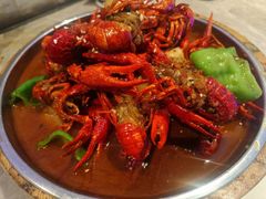 -红盔侠小龙虾(海宁银泰店)