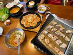 -第二外国语学院-韩国餐厅(朝阳路店)