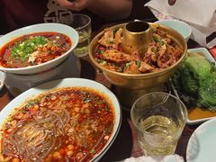 -全牛匠·乐山跷脚牛肉(西单华威约饭街店)