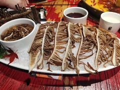-小龙翻大江文化火锅(太古里店)