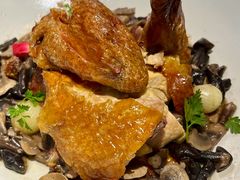 -LESCEDARS Brasserie Bistro香柏树