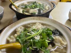 -小许三鲜砂锅馄饨店(家多乐烟酒店)