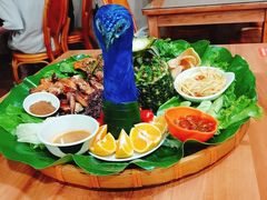 -沐毫傣泐云南菜孔雀宴•手抓饭傣味烧烤(曼听公园店)