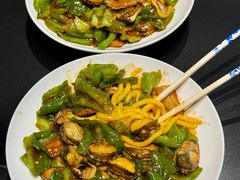 -鸭绿江海鲜烧烤大排档(杏林街店)