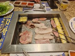 -阿亲家·韩式无限烤肉(春熙路店)