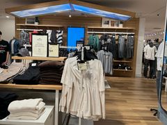 -Hollister(天环广场店)