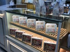 面包甜点陈列柜-爸爸糖吐司面包(宁波世纪东方店)