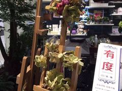 良友书坊·有度空间-良友书坊(安徽路店)