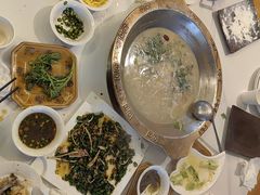 -颜氏双江清水鱼一养身火锅(磁器口店)