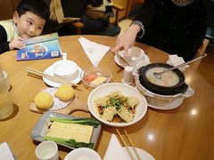 -粤域茶餐厅