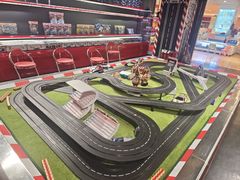 -卡雷拉轨道赛车俱乐部(中华城南区店)