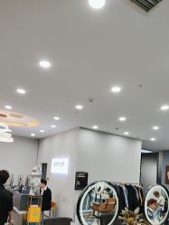 -藤野造型烫染·漂发
