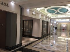 -红星美凯龙国际家居博览中心至尊mall停车场