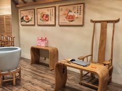 -蟹家大院 · 独揽江景(滨江店)