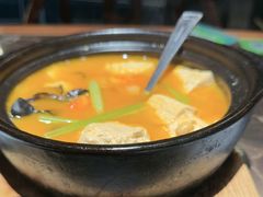 浓汤煲老豆腐-汤城小厨•粤菜•靓汤(苏州街店)