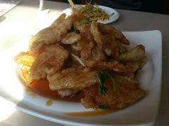 -老码头黑皮肘子锅包肉熏酱水饺(文政街店)