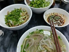-郝刚刚羊杂割(柳巷店)