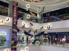 -百联临沂购物中心(临沂路店)