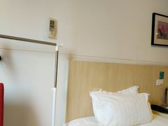 -锦江之星(广州海珠江泰路地铁站店)