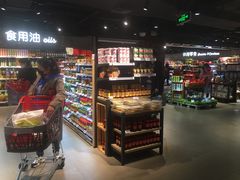 -中百仓储超市有限公司(越秀星汇维港店)