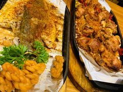 -老东镇啤酒屋海鲜加工·蒸汽海鲜·海鲜烧烤(台东店)