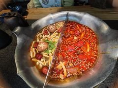 -湊湊火锅·茶憩(南京东路悦荟店)