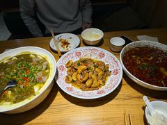 -小三峡食府(西五路店)
