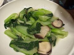 -渝信川菜 · 川味家常菜(财富购物中心店)