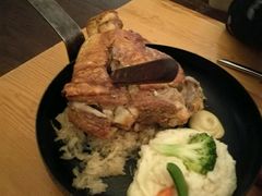 -LENBACH兰巴赫西餐啤酒坊(大连星海广场店)