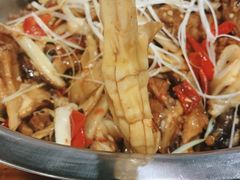 -弓虽昌焖烧鸡(大竹林店)
