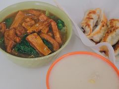 -佑汉小贩大楼熟食中心