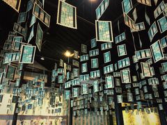 -猫的天空之城概念书店(杭州南宋御街店)