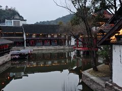 -鲁镇