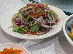 新疆老虎菜-汗腾格里·风味餐厅(新疆驻京办店)