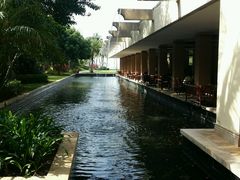 android_upload_pic-亚龙湾喜来登·美景台大堂吧