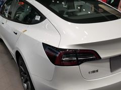 -TESLA 特斯拉(上海太古汇体验店)