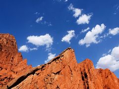 -天山神秘大峡谷