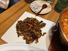 -山茶云南菜(永安里店)