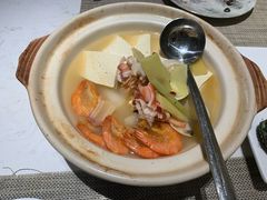 杂锦海鲜豆腐煲-闻见中国海南菜(K11店)